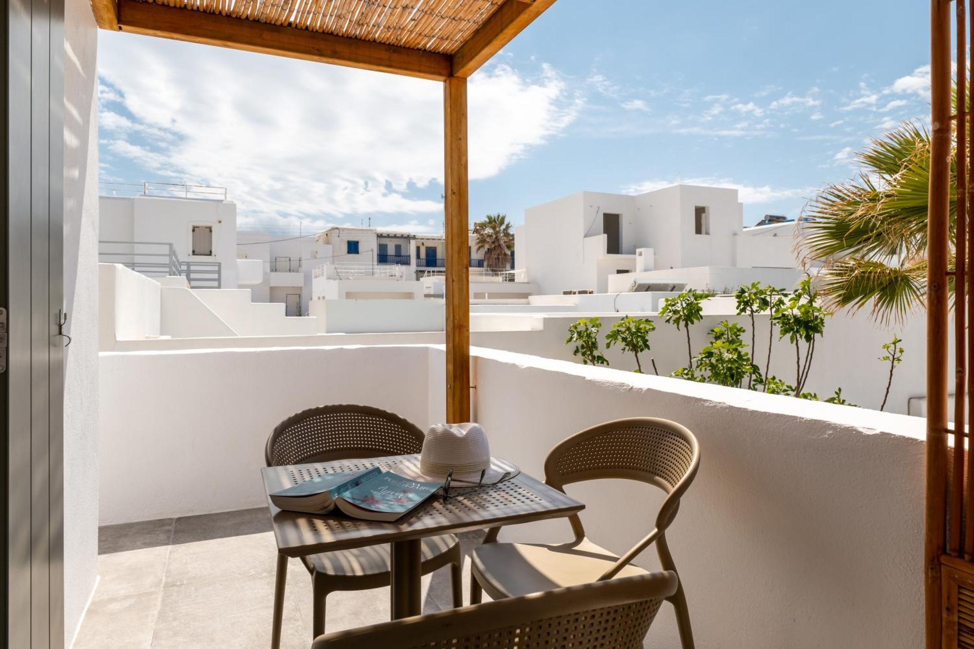 Sea & Sun Paros Hotel Náousa Exterior photo