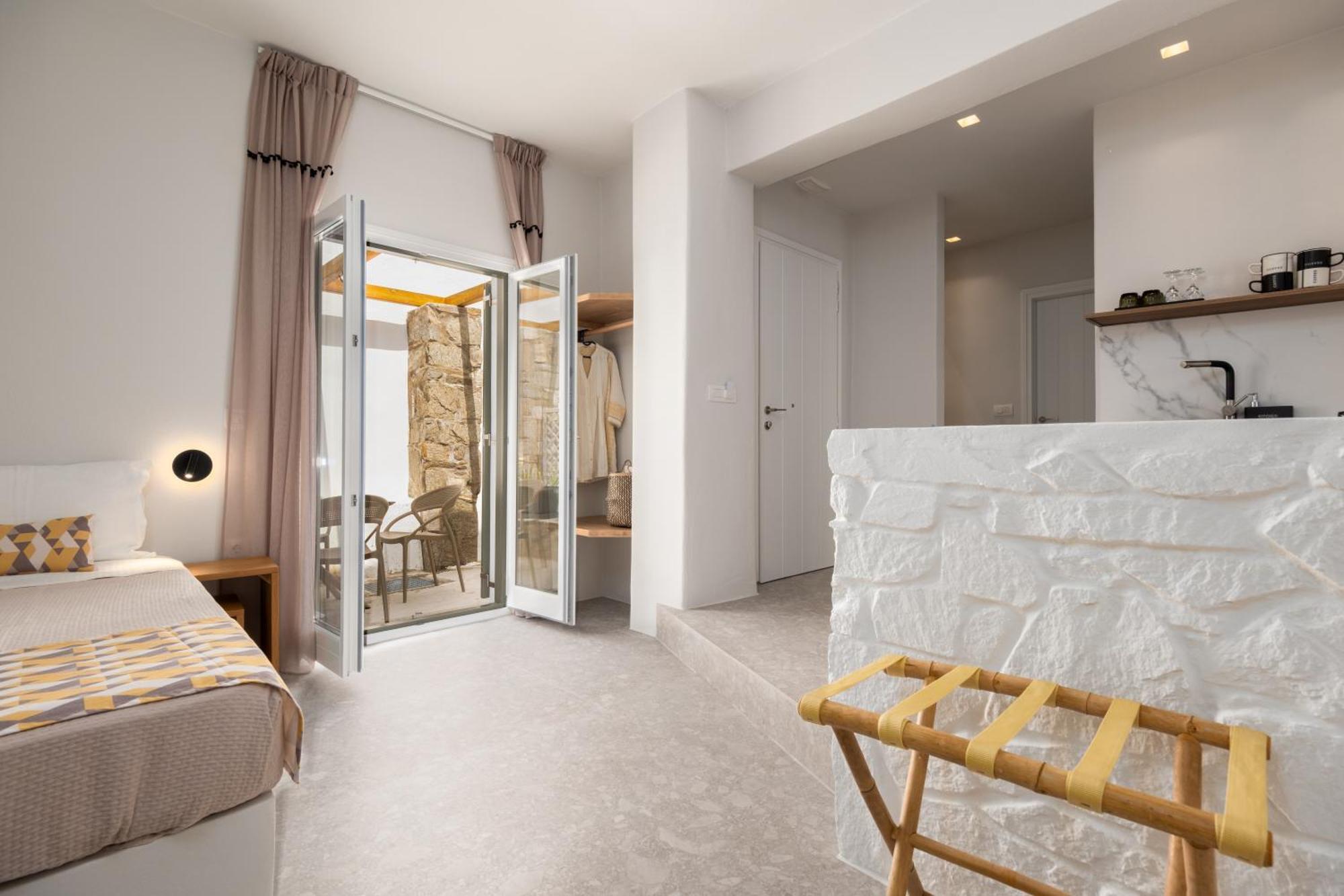 Sea & Sun Paros Hotel Náousa Exterior photo